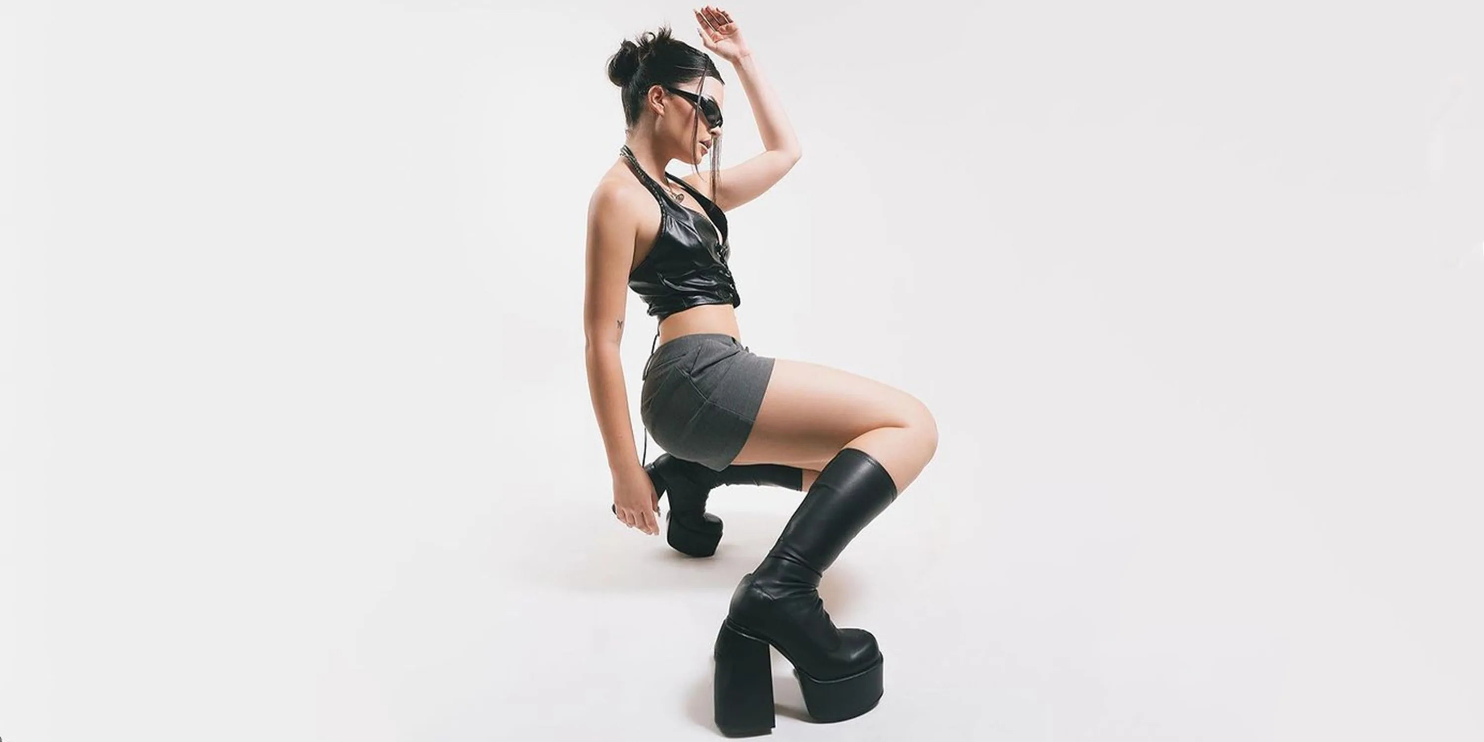 vomira boots knee high boots hero banner